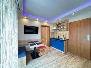 Kuchyň nebo kuchyňský kout v ubytování ASENATA pokoje & apartamenty centrum Ustroń