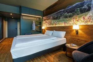 Postel nebo postele na pokoji v ubytování Ibis Styles Singen