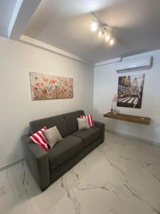 Гостиная зона в R2 Double Room Msida, in share flat