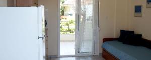 A seating area at Agapi Apartments