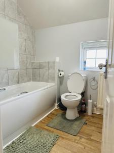 Foto sihtkohas Corby asuva majutusasutuse HouseSleeps5-Parking-Garden-PrivateEntrance galeriist