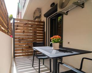 Balkón nebo terasa v ubytování Inia Apartments