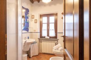 Koupelna v ubytování Italian Experience-Il Borgo Apartment
