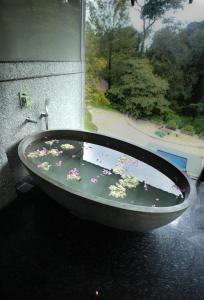 Galeriebild der Unterkunft Elixir Woods Luxury Resort And Spa, Munnar in Munnar
