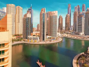 Nespecifikovaný výhled na destinaci Dubaj nebo výhled na město při pohledu z apartmánu