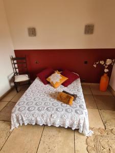 Postel nebo postele na pokoji v ubytování Villa M, Chambres d'Hôtes, Vue mer, Sauna, Piscine à Six-Fours