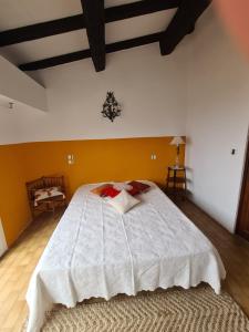 Postel nebo postele na pokoji v ubytování Villa M, Chambres d'Hôtes, Vue mer, Sauna, Piscine à Six-Fours