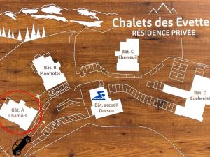 Zdjęcie z galerii obiektu Appartement cosy au pied des pistes avec piscine, balcon et parking privé - FR-1-505-170 w mieście Flumet