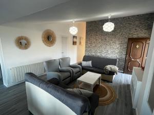 Posezení v ubytování Luminosa casa en Pedreña