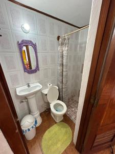 Un baño de Casa Romano Hostel
