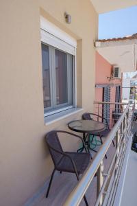 A balcony or terrace at Maria's Home