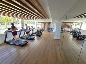 Γυμναστήριο ή/και όργανα γυμναστικής στο SUNSET WAVES The View