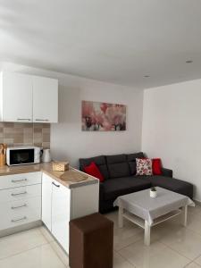 Fotografie z fotogalerie ubytování Modern and Bright 5 Bedroom Apartment Del Prado v destinaci Gandía
