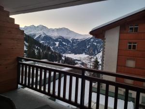 Üldine mäevaade või majutusasutusest LOVErbier with pool, best location! pildistatud vaade