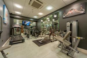 
Gimnasio o instalaciones de fitness de Mercure Nottingham City Centre Hotel
