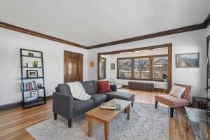 Afbeelding uit fotogalerij van Garden Apt, Majestic MPLS Duplex in Minneapolis