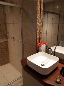 Et badeværelse på Casa Cavalo Marinho - Superconfortável! Perto de tudo, longe do tumulto.