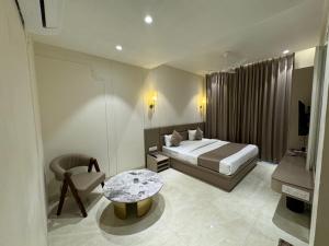 Fotografie z fotogalerie ubytování Hotel Fortune Inn v destinaci Bhópál + 21 fotografií