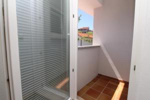 Fotografie z fotogalerie ubytování Apartments by the sea Baska, Krk - 18771 v destinaci Baška