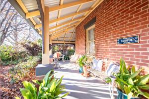 Κήπος έξω από το Kilbirnie - Stroll to CBD, Heritage, Sleeps 10