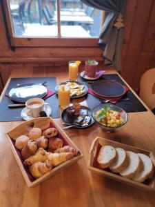 Cibo presso la locanda o nelle vicinanze