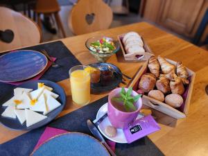 Cibo presso la locanda o nelle vicinanze