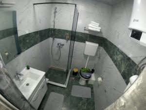 חדר רחצה ב-Apartman Aleksandar 2
