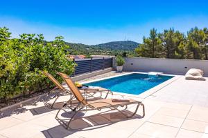 Foto dalla galleria di Villa THALIA a Tisno (Stretto)