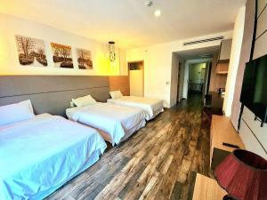 TV a/nebo společenská místnost v ubytování CHILCHILL Hotel Riverside