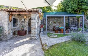 Vonkajšia záhrada v ubytovaní 2 Bedroom Nice Home In Matulji