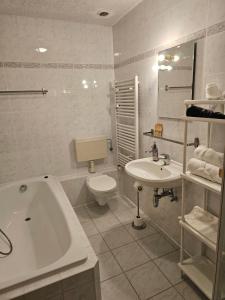 Ένα μπάνιο στο Apartmenthaus - Mackenbach