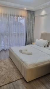 A bed or beds in a room at Ready for Move-in! Simface House