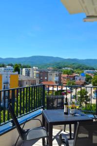 Nespecifikovaný výhled na hory nebo výhled na hory při pohledu z apartmánu + 27 fotografií