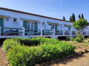 Zahrada ubytování Hôtel et Appart'Hôtel Le Relais Du Val D'Orbieu