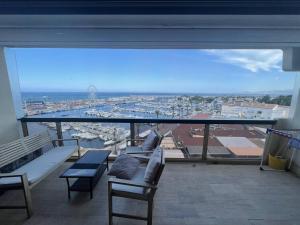 Zdjęcie z galerii obiektu T3 climatisé avec parking, vue mer, 100m plage - FR-1-106-60 w mieście Saint-Cyprien
