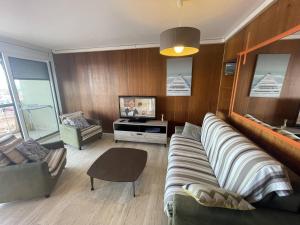 Zdjęcie z galerii obiektu T3 climatisé avec parking, vue mer, 100m plage - FR-1-106-60 w mieście Saint-Cyprien