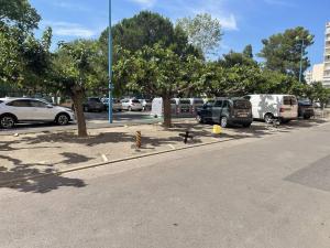 Zdjęcie z galerii obiektu T3 climatisé avec parking, vue mer, 100m plage - FR-1-106-60 w mieście Saint-Cyprien
