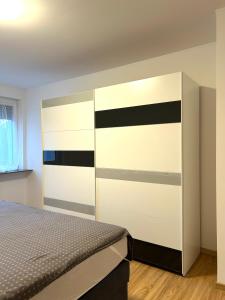 Postel nebo postele na pokoji v ubytování Ferienwohnung in Gerolstein Zentrum