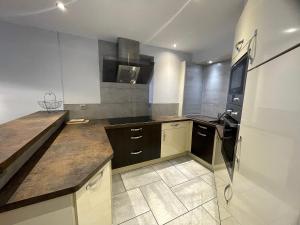 Dapur atau dapur kecil di Bedière 3 - Bel appartement centre village +12 gambar