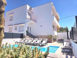 Πισίνα στο ή κοντά στο Villa Lungomare with private pool
