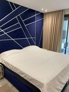 Photo de la galerie de l'établissement Plongez dans le luxe appartement avec piscine, à Dar Bouazza