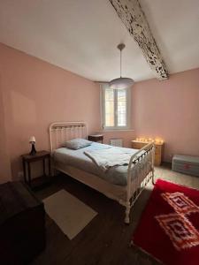 Posteľ alebo postele v izbe v ubytovaní Maison Mathilde, centre-ville Eu
