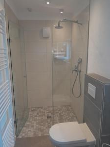 Ένα μπάνιο στο Schöne Wohnung zum Entspannen