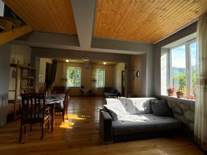 Gallery image of Barbara's Eco-Cozy GuestHouse in Mestia