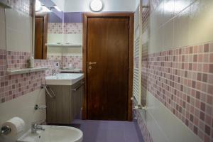 A bathroom at Casa Vacanze Diamante