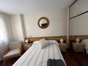 Postel nebo postele na pokoji v ubytování Acogedor y Amplio Apartamento familiar a pie de playa
