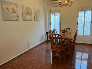 Posedenie v ubytovaní Casa Soleada en Calle Tranquila