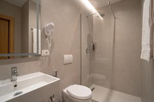 Koupelna v ubytování Hotel Boutique Jera + 37 fotografií