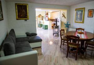A seating area at Casa Vacanze Diamante