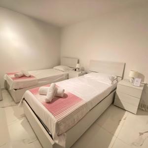 Voodi või voodid majutusasutuse R3 Cozy Msida for 2 with Twin Beds toas